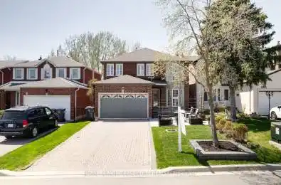 4242 Petersburg Crescent Mississauga Ontario L4Z 2T3