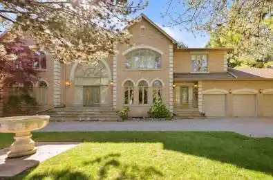 20 limcombe Drive Markham Ontario L3T 2V5