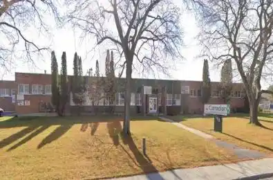 102 Fraser Street Kingston Ontario K7K 2J2