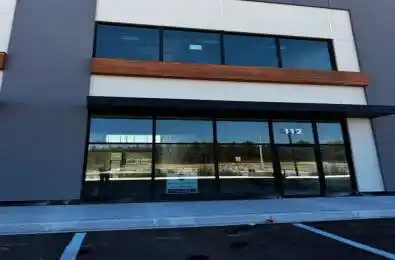 175 Melvin Robson Avenue Unit# 112 Aurora Ontario L4G 7C4