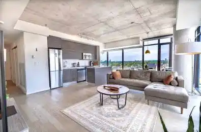 111 Bathurst Street Unit# 1005 Toronto C01 Ontario M5V 0M9