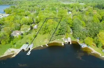 3547 Lauderdale Pt. Crescent Severn Ontario P0E 1N0