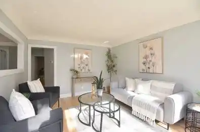 82 East 38th Street Hamilton Ontario L8V 4E5