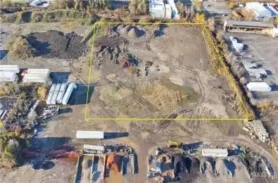 2079 CARP Road Carp - Huntley Ward Ontario K0A 1L0