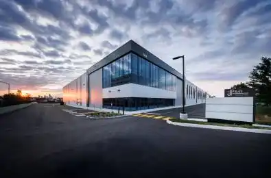 541 Kipling Avenue Toronto W06 Ontario M8Z 5E7