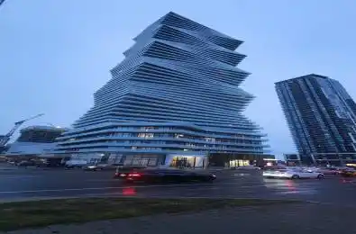 3900 Confederation Parkway Unit# 1503 Mississauga Ontario L5B 0M3