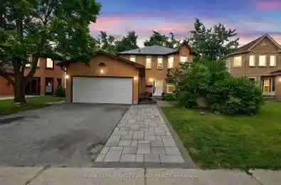 101 BROWNING Trail Barrie Ontario L4N 6J4