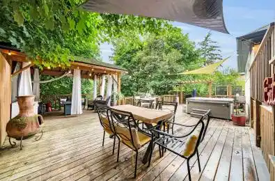 63 Yates Street St. Catharines Ontario L2R 5R7