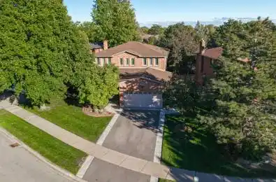 1240 Rosethorne Road Oakville Ontario L6M 1H6