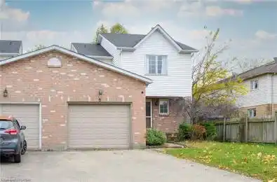 8 Buss Court Thorold Ontario L2V 5B1