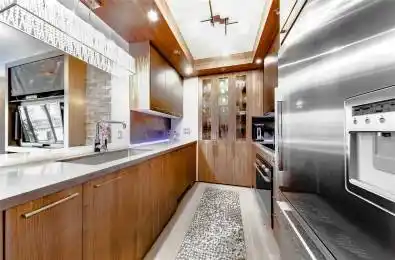 10 Yonge Street Unit# 3604 Toronto C01 Ontario M5E 1R4