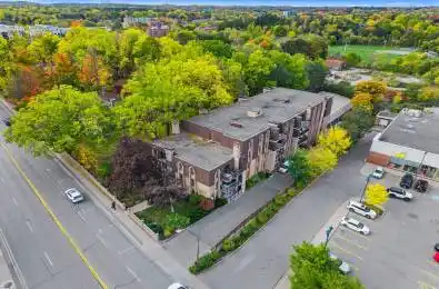 15390 Yonge Street Unit# 203 Aurora Ontario L4G 1N8