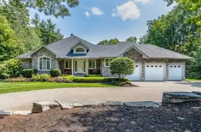 25 Copeland Creek Drive Tiny Ontario L9M 0M3