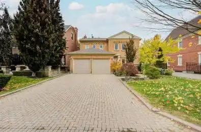 75 Willett Crescent Richmond Hill Ontario L4C 7W5