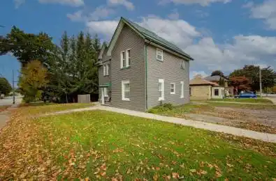 103 Patrick Street North Huron Ontario N0G 2N0