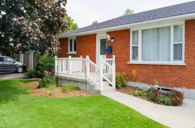 221 Coulton Drive West Perth Ontario N0K 1N0