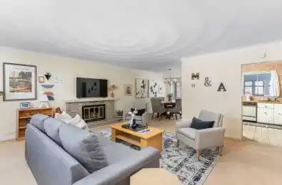 14 whitelock Crescent Toronto C15 Ontario M2K 1V8