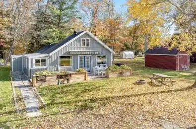 53 Playfair Drive Tay Ontario L0K 2C0