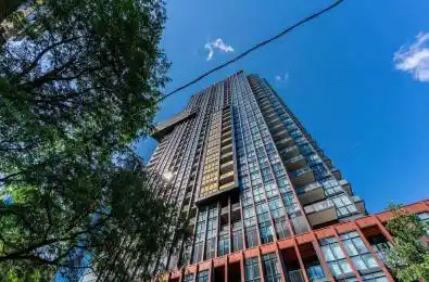 32 Davenport Road Unit# 1003 Toronto C02 Ontario M5R 1H3