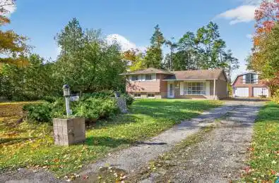 3656 Maple Grove Road Innisfil Ontario L9S 3B2