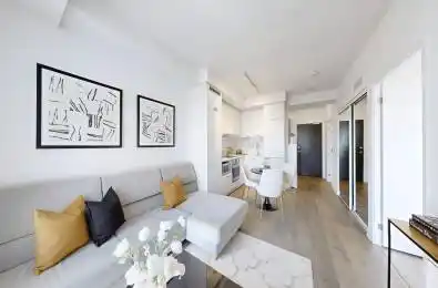 10 Honeycrisp Crescent Unit# 1516 Vaughan Ontario L4K 0M7