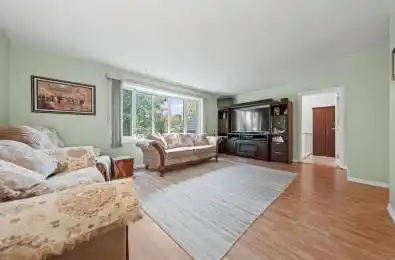 152 Kinzie Avenue Kitchener Ontario N2A 2J8