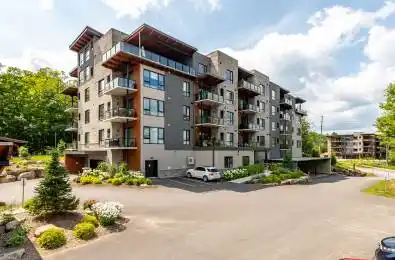 18 Campus Trail Unit# 403 Huntsville Ontario P1H 0K2