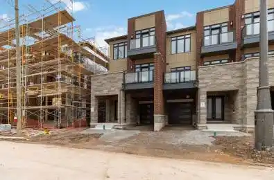 3303 Taha Gardens Oakville Ontario L6M 5R9