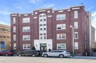 448 Spadina Road Unit# 103 Toronto C03 Ontario M5P 2W4