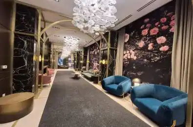 771 Yonge Street Unit# 2805 Toronto C02 Ontario M4W 2G4