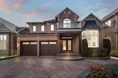 32 Xavier Court Brampton Ontario L6Y 5S1