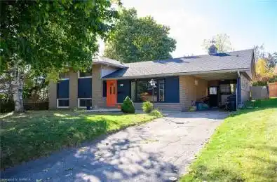 44 Market Street Brant Ontario N3L 3B2