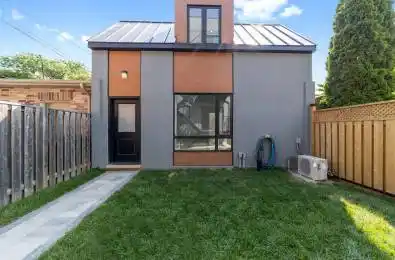 531 Delaware Avenue Unit# 2FL Toronto C02 Ontario M6H 2V3