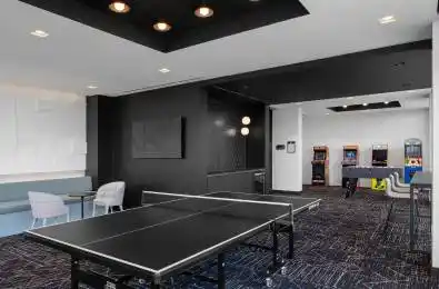 36 Zorra Street Unit# 623 Toronto W08 Ontario M8Z 0G5