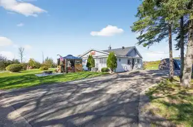 15 Playfair Drive Tay Ontario L0K 2C0