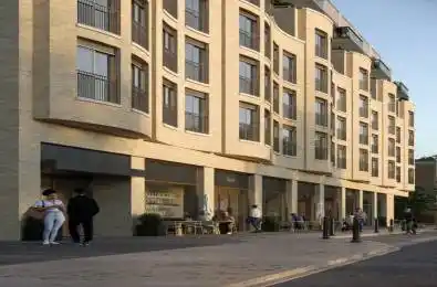 2375 Lakeshore Road Unit# 407 Oakville Ontario L6L 1H4