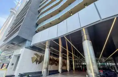 3 Concord Cityplace Way Unit# 4903 Toronto C01 Ontario M5V 0X4