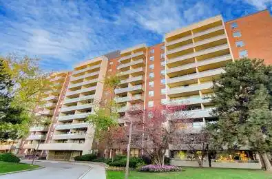 9 Four Winds Drive Unit# 713 Toronto W05 Ontario M3J 2T1