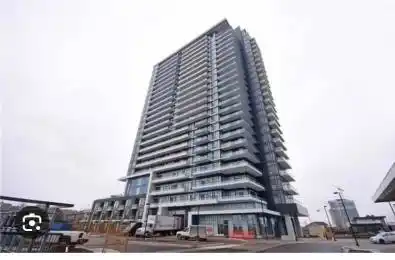 2560 Eglinton Avenue Unit# 1503 Mississauga Ontario L5M 5R1