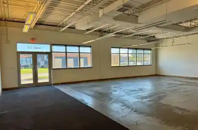 36 Northline Road Toronto E03 Ontario M4B 3E2