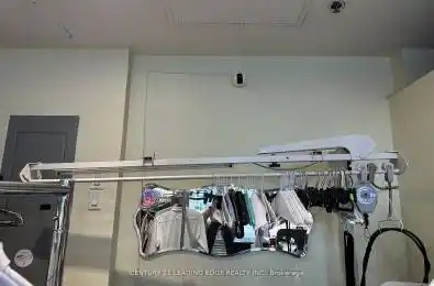 840 Church Street Unit# 6 & 7 Toronto C09 Ontario M4W 3Y5