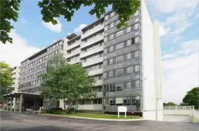 24 Midland Drive Unit# 405 Kitchener Ontario N2A 2A8