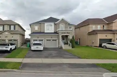 38 Bliss Street Brampton Ontario L6P 3G4