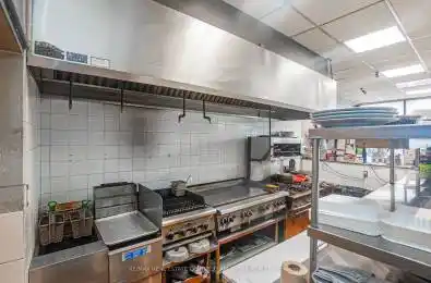 360 Lakeshore Road Mississauga Ontario L5H 1H3