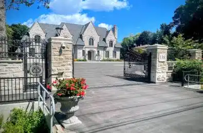 138 Centre Street Vaughan Ontario L4J 1G4