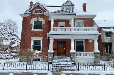 137 Cartier Street Ottawa Centre Ontario K2P 1K7