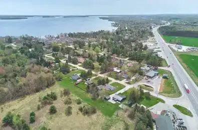 3253 Grayshott Drive Severn Ontario L3V 6H3