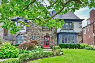 216 Dunvegan Road Toronto C03 Ontario M5P 2P2