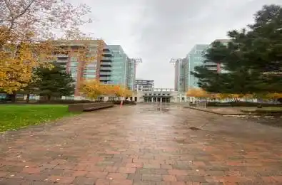 48 Suncrest Boulevard Unit# 911 Markham Ontario L3T 7Y5