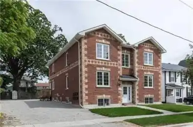 443 Timothy Street Newmarket Ontario L3Y 1P7